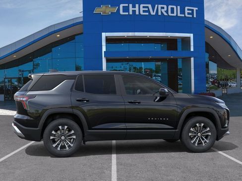 New 2026 Chevrolet Equinox LT image 35