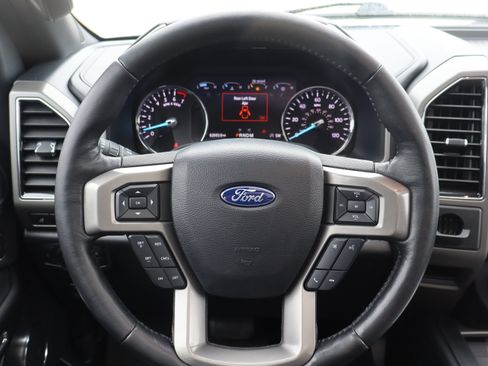 Used 2021 Ford Expedition XLT AWD/4WD image 16