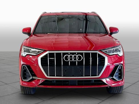 Used 2022 Audi Q3 2.0T Premium Plus AWD/4WD image 3