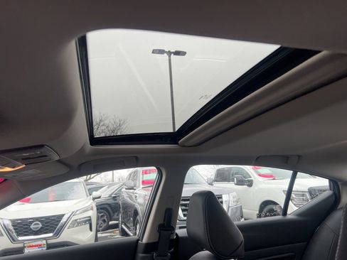 Certified 2025 Nissan Altima 2.5 SL image 8