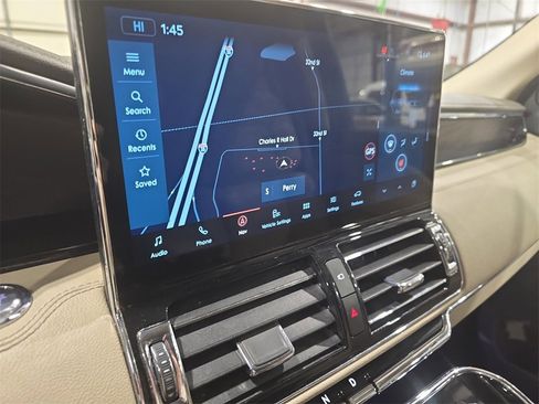 Used 2022 Lincoln Navigator L Reserve image 23