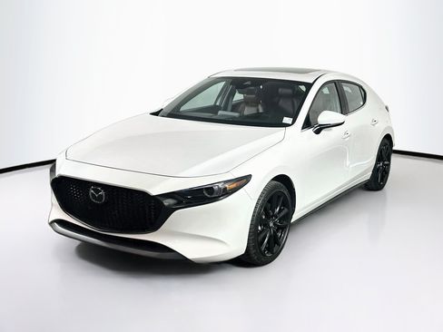 Used 2023 MAZDA MAZDA3 s AWD/4WD image 3