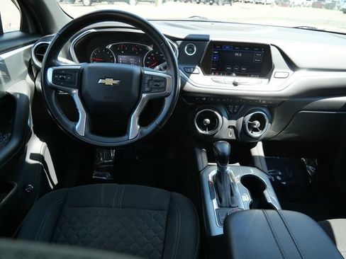 Used 2020 Chevrolet Blazer LT AWD/4WD image 17