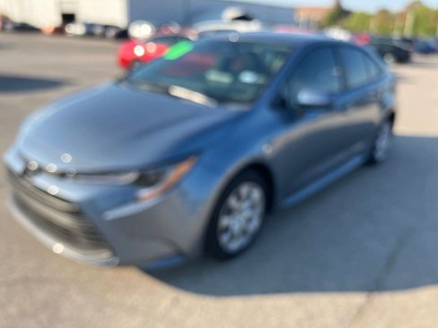 Used 2026 Toyota Corolla LE FWD image 13