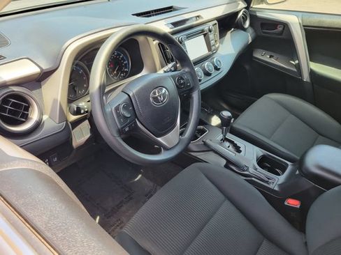 Used 2017 Toyota RAV4 LE w/ Carpet Mat Package FWD image 5
