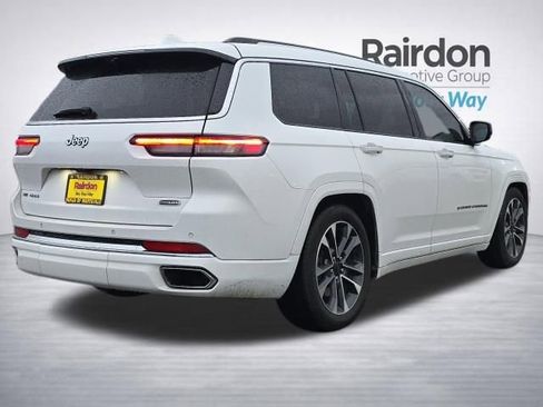 Used 2022 Jeep Grand Cherokee L Overland w/ Advanced Protech Group III image 8