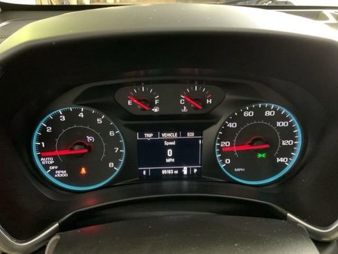 Used 2018 Chevrolet Equinox LS image 18