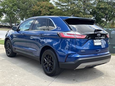 Used 2024 Ford Edge SEL AWD/4WD image 9