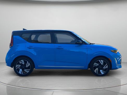 Used 2024 Kia Soul GT-Line FWD image 39