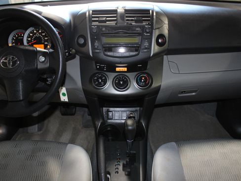 Used 2011 Toyota RAV4 2WD w/ Base L4 Extra Value Pkg image 14