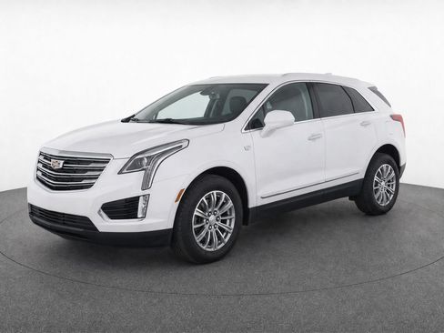 Used 2019 Cadillac XT5 FWD image 1
