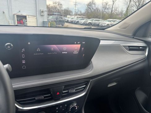 Used 2025 Buick Encore GX Preferred image 33