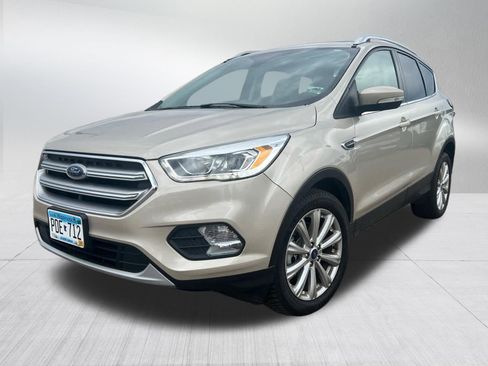 Used 2017 Ford Escape Titanium image 6