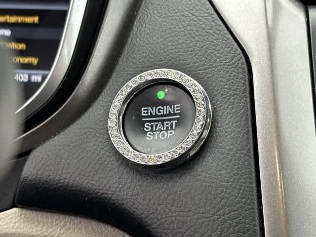 Used 2019 Ford Fusion SE FWD image 11