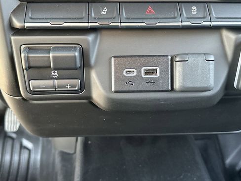 New 2025 GMC Sierra 3500 Pro w/ Convenience Package image 6