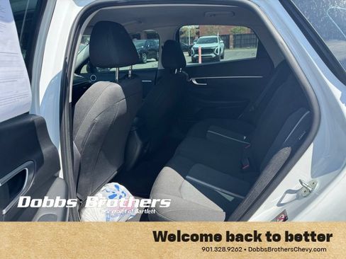 Used 2021 Hyundai Sonata SE FWD image 16