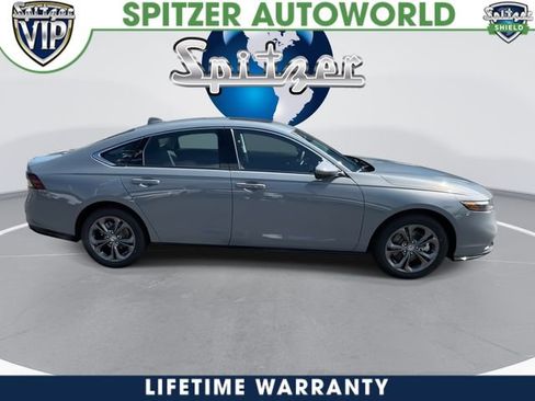 New 2026 Honda Accord EX-L image 2