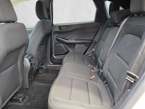 Used 2025 Ford Escape Active AWD/4WD image 17