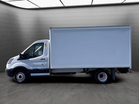 Used 2019 Ford Transit 350 156 DRW RWD image 2
