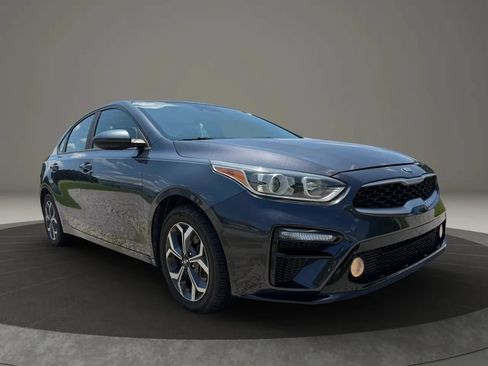 Used 2020 Kia Forte LXS FWD image 7