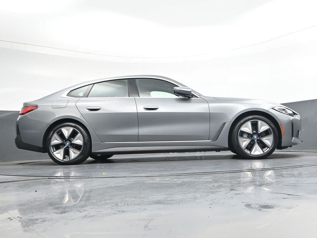 Used 2024 BMW i4 eDrive35 w/ Premium Package RWD image 30