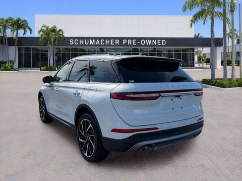 Used 2023 Lincoln Corsair Reserve w/ Equipment Group 201A FWD image 5