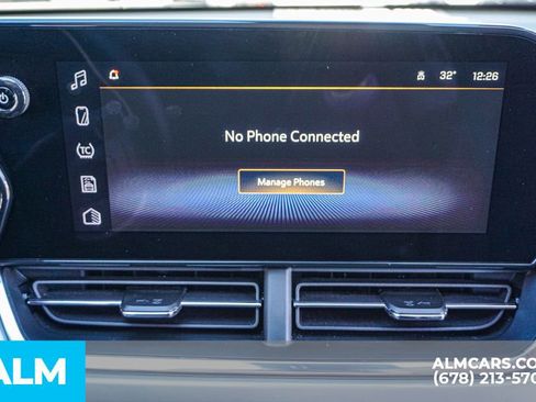 Used 2025 Chevrolet Trax LT w/ LT Convenience Package image 36