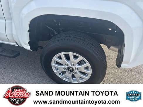 Used 2025 Toyota Tacoma SR5 image 10