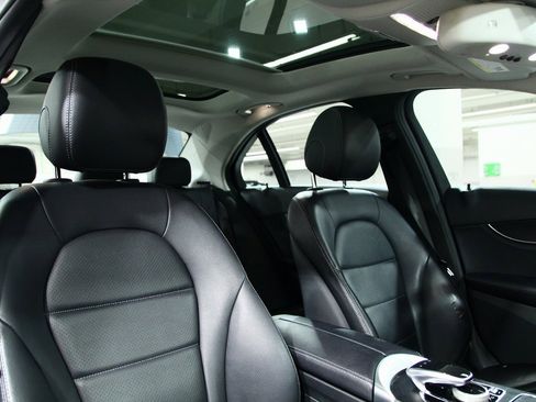 Used 2015 Mercedes-Benz C 300 4MATIC Sedan image 25