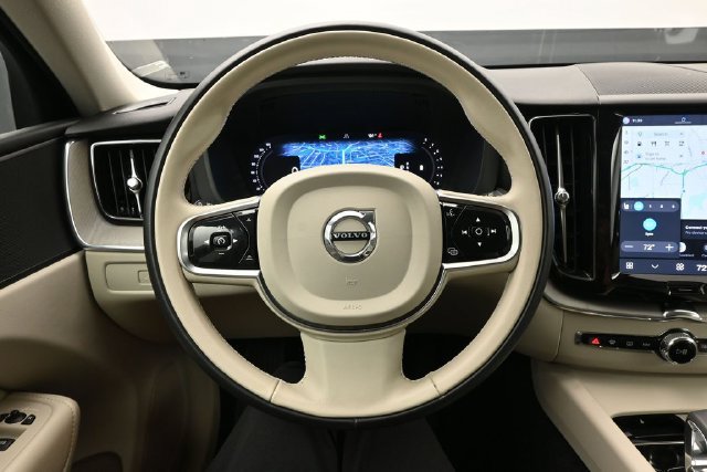 Used 2024 Volvo XC60 B5 Plus w/ Protection Package Premier AWD/4WD image 23