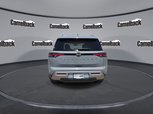 Used 2024 Nissan Pathfinder Platinum w/ Cargo Package FWD image 6
