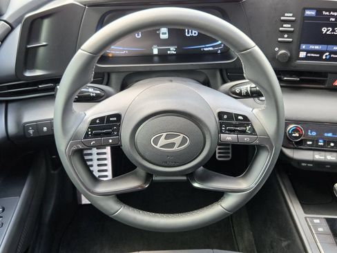 Used 2026 Hyundai Elantra Sport FWD image 14