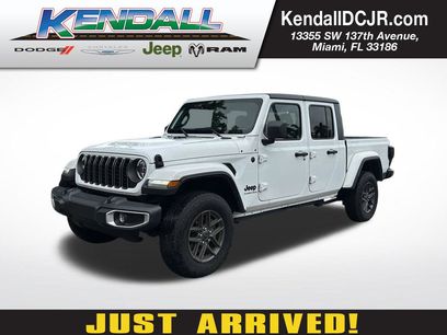 Certified 2025 Jeep Gladiator Sport