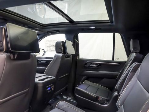 New 2026 Chevrolet Tahoe Premier image 11