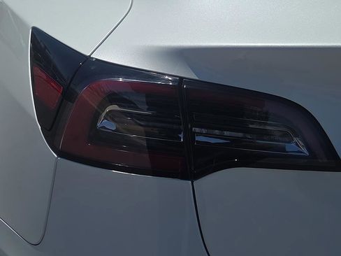 Used 2023 Tesla Model 3 Standard Range RWD image 20