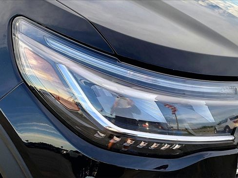 New 2025 Ford Explorer Active w/ Active Comfort Package image 16