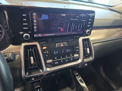 Used 2022 Kia Sorento S AWD/4WD image 24