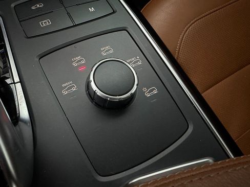 Used 2019 Mercedes-Benz GLE 43 AMG 4MATIC Coupe image 41