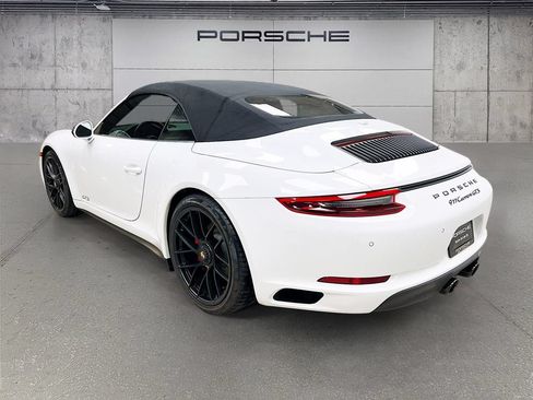 Certified 2017 Porsche 911 Carrera GTS RWD image 3