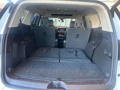 Used 2018 GMC Acadia Denali w/ Technology Package image 10