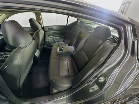 Used 2025 Nissan Altima 2.5 SV image 26