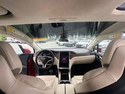 Used 2017 Tesla Model X 100D AWD/4WD image 13