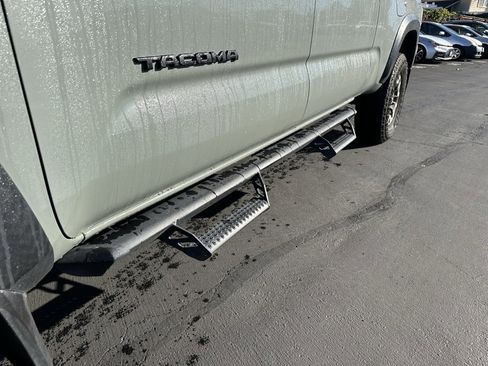 Certified 2023 Toyota Tacoma TRD Off-Road image 7