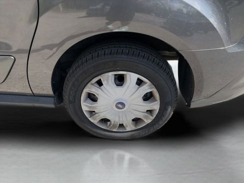 Used 2019 Ford Transit Connect XLT image 26