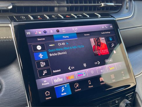 New 2025 Jeep Grand Cherokee L Limited image 15