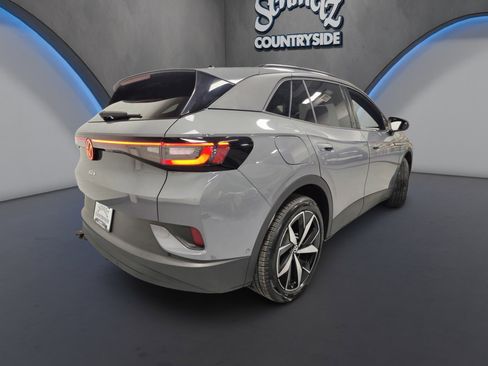 Used 2023 Volkswagen ID.4 Pro S Plus image 8