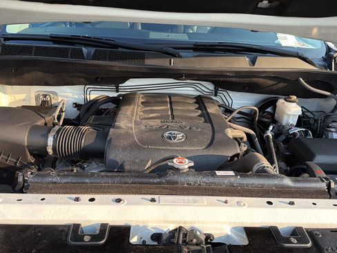 Certified 2020 Toyota Tundra TRD Pro AWD/4WD image 37