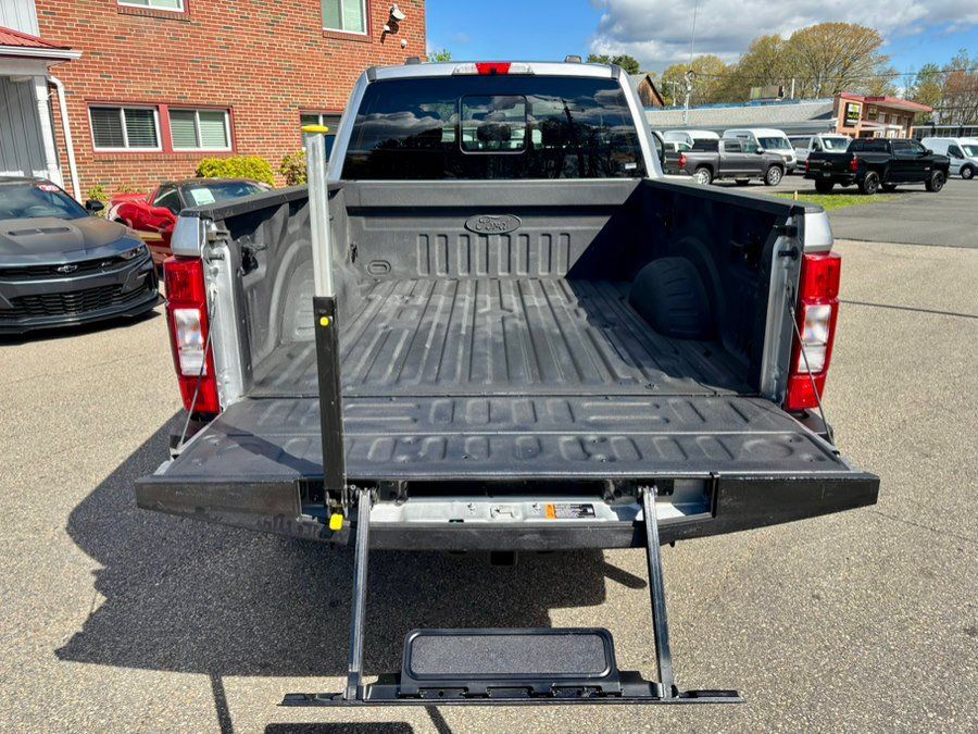 Used 2021 Ford F350 Lariat w/ Lariat Value Package AWD/4WD image 32