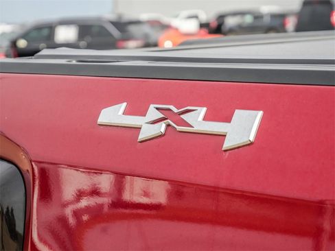 Used 2023 GMC Sierra 1500 SLT w/ SLT Convenience Package image 11