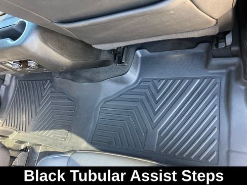 Used 2022 Chevrolet Tahoe Z71 AWD/4WD image 18